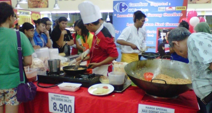 Demo Memasak dan Lomba Makan Nasi Goreng bersama Chef Andi